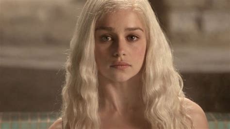 Games of thrones naked - Let's examine the evidence, guys. To the untrained eye — or more accurately, to the eye that hasn't read dozens of stories about Clarke not wanting to do nudity anymore — this most certainly is a fully naked Emilia Clarke: HBO. Clarke, of course, swears that this was 100 percent her. As she told Entertainment Weekly 's James …